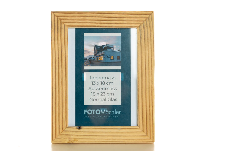 Rustikaler Altholzrahmen 13x18 cm - Handgefertigt aus zertifiziertem Holz – Bild 2