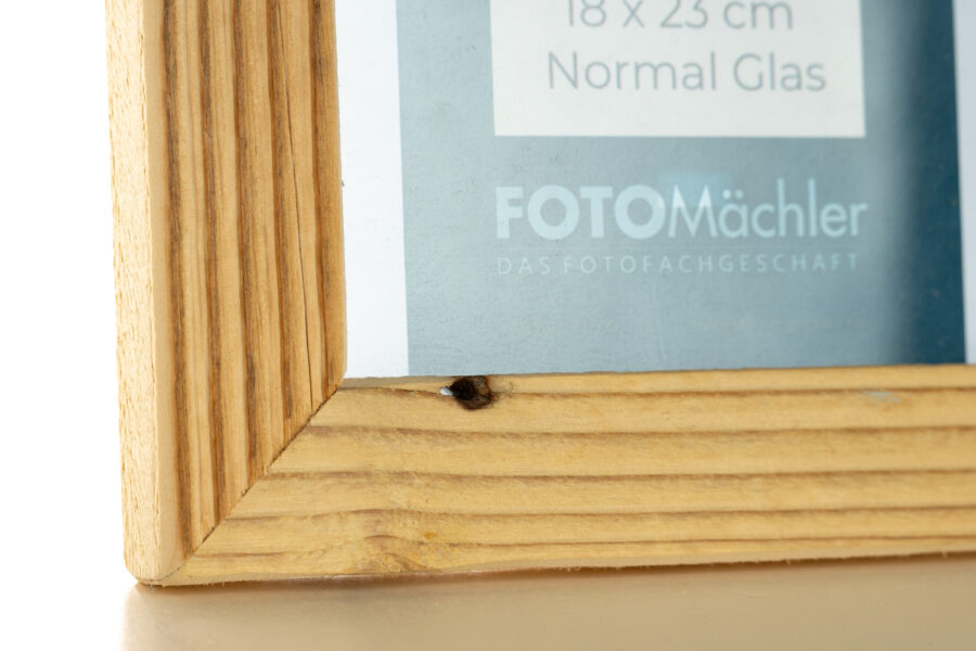 Rustikaler Altholzrahmen 13x18 cm - Handgefertigt aus zertifiziertem Holz – Bild 10