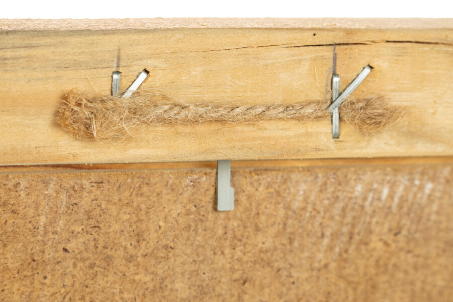 Rustikaler Altholzrahmen 20×30 cm – Handgefertigt aus zertifiziertem Holz mit Antireflex-Glas – Bild 9
