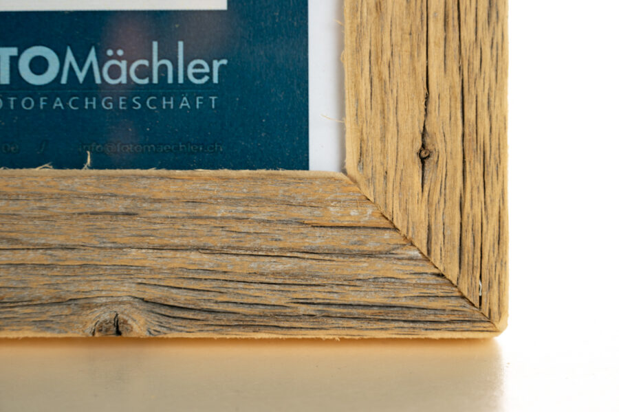Rustikaler Altholzrahmen 10x15 cm – Handgefertigt aus echtem Altholz – Bild 4