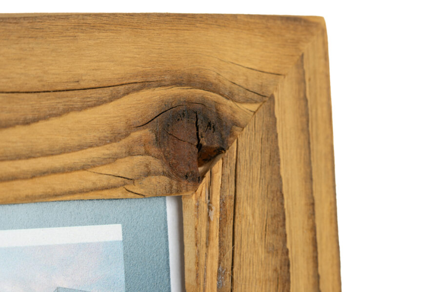 Rustikaler Altholzrahmen 10x15 cm – Handgefertigt aus zertifiziertem Holz – Bild 3
