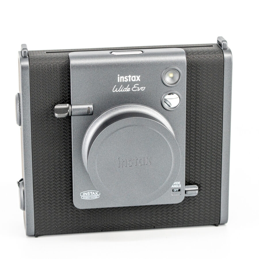 Instax Wide Evo / Sofortbildkamera im Retrodesign mit Digitalfunktionen – Bild 9