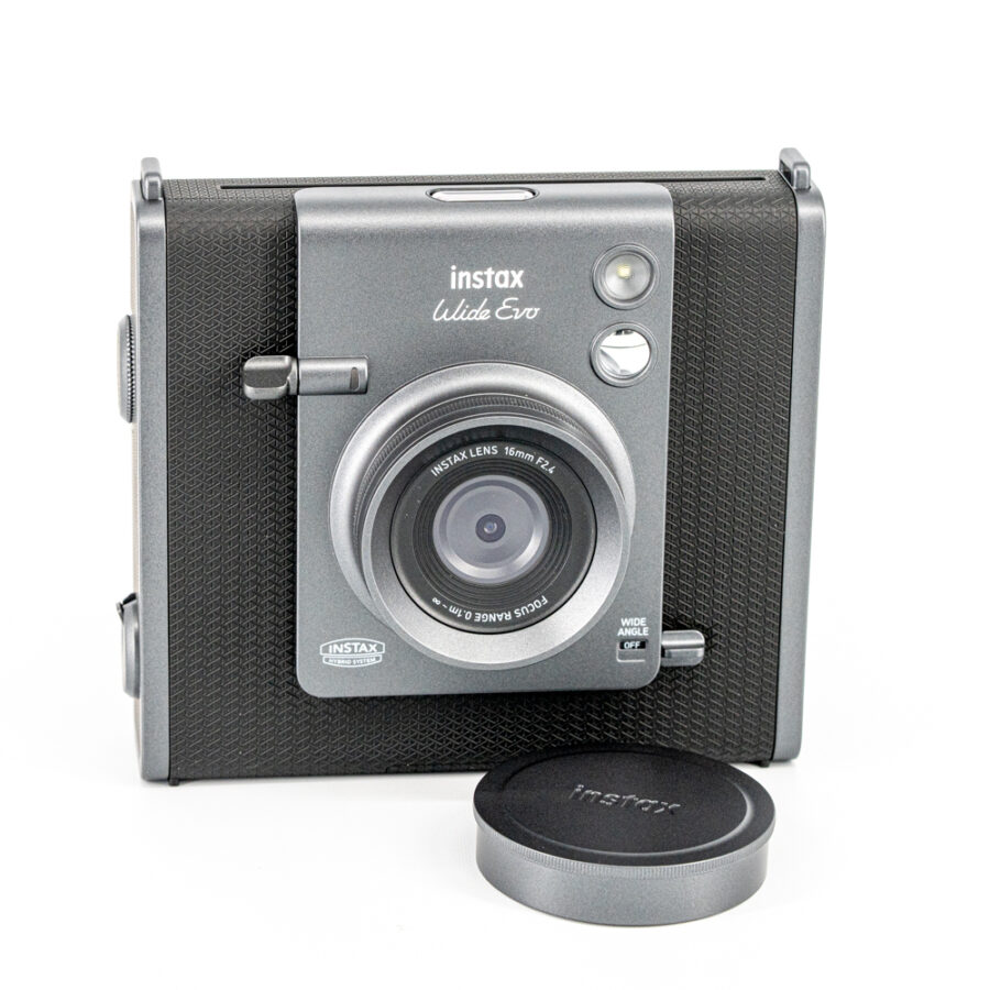 Instax Wide Evo / Sofortbildkamera im Retrodesign mit Digitalfunktionen – Bild 7