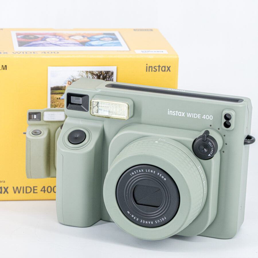 Instax Wide 400 – Sofortbildkamera mit breitem Format und Selbstauslöser-Funktion